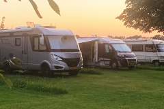 06_Camper